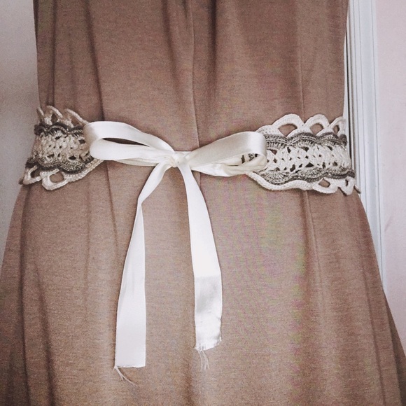 Handmade crochet scallop lace belt (READ DETAILS) - Picture 4 of 7